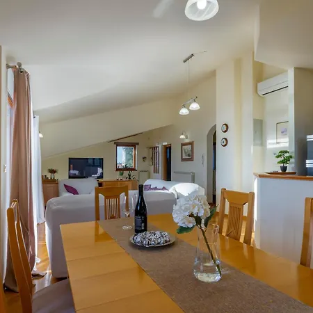 Apartamento Mirjan