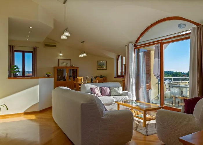 Mirjan Apartamento Pula